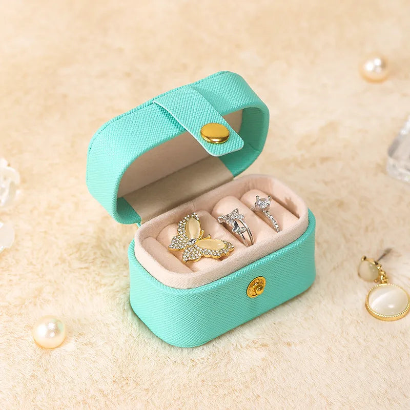 Mini's Jeweler