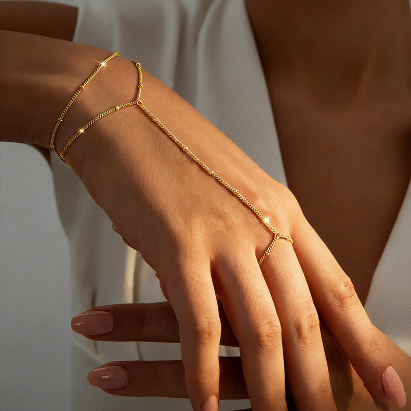Luna Hand Chain