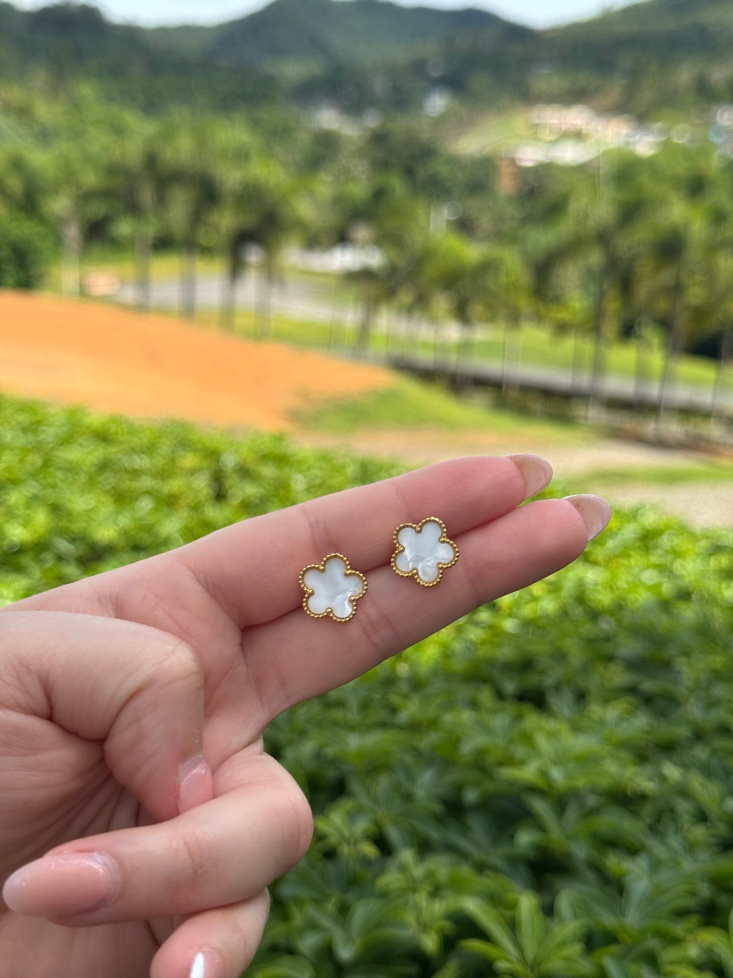 Amaris Earrings