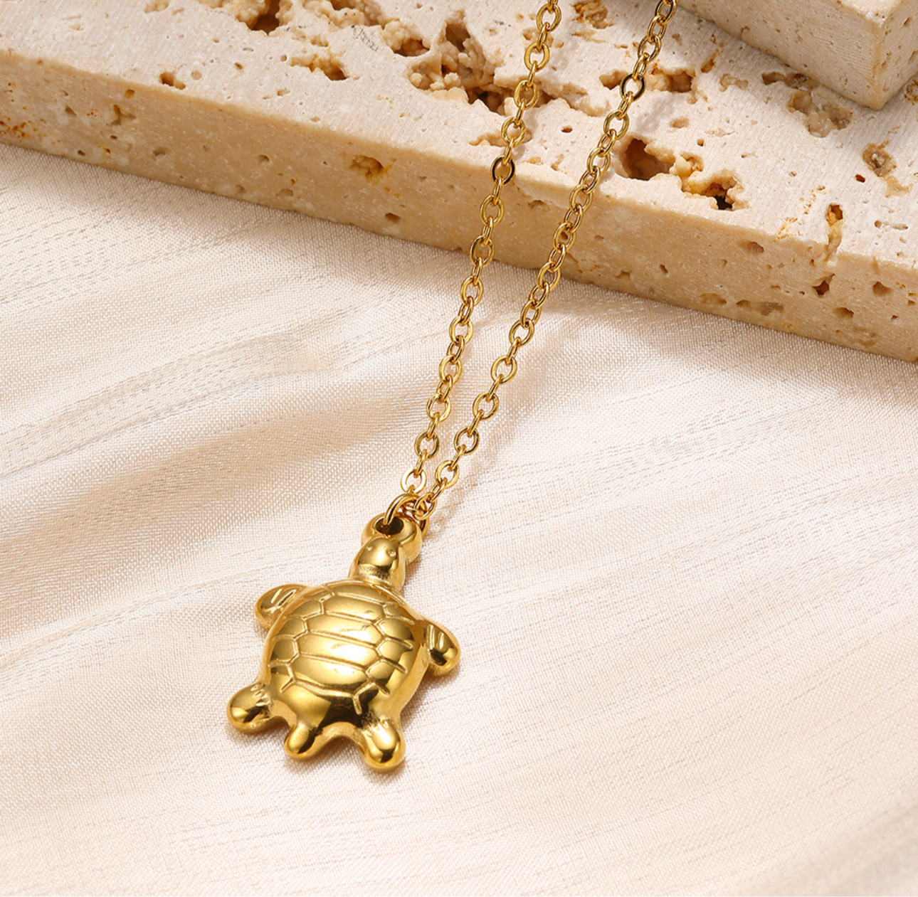 Turtle necklace