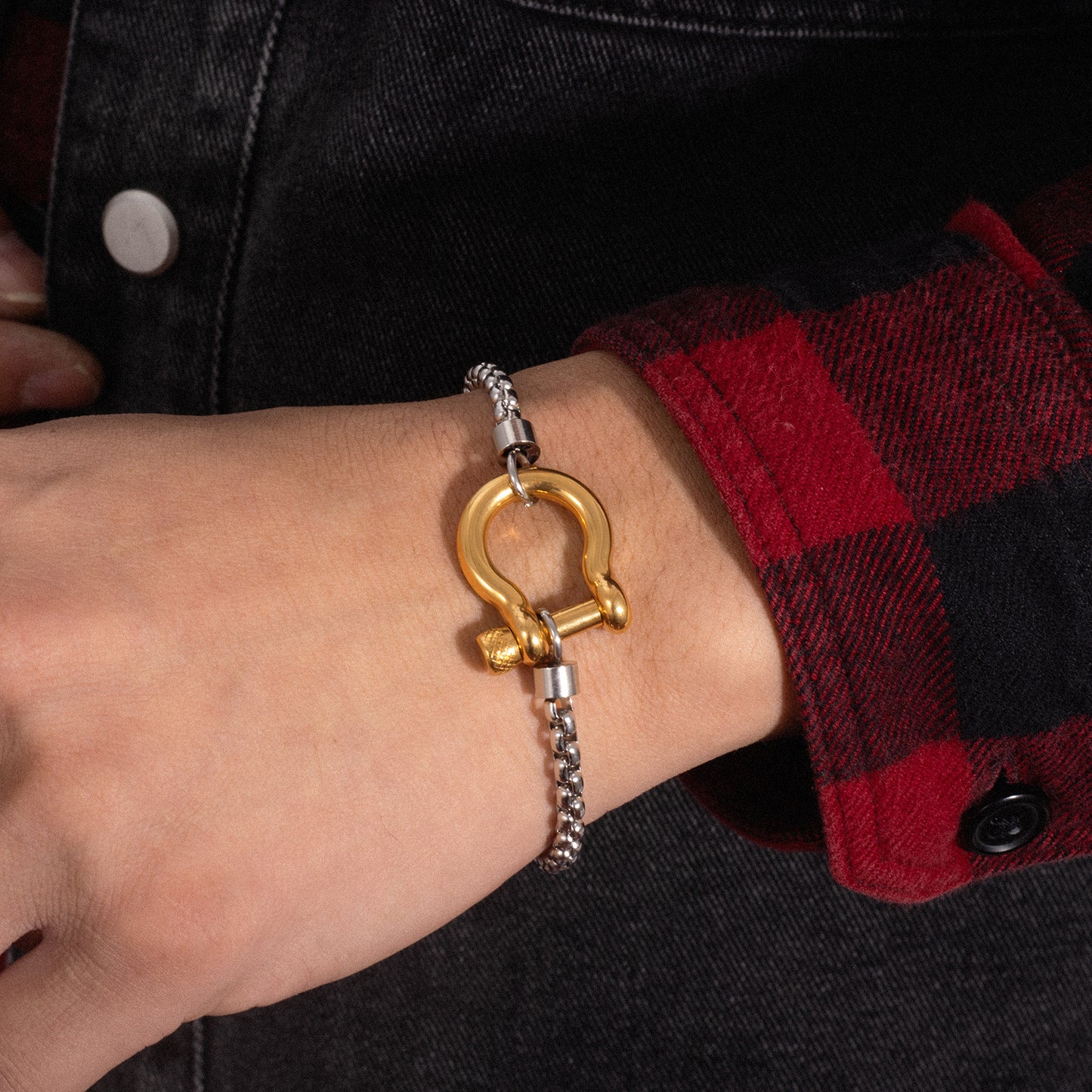 Shackle Luxe Bracelet