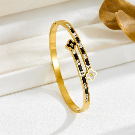 Elara Bracelet