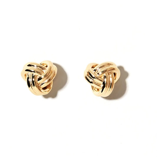 Nivah Earring