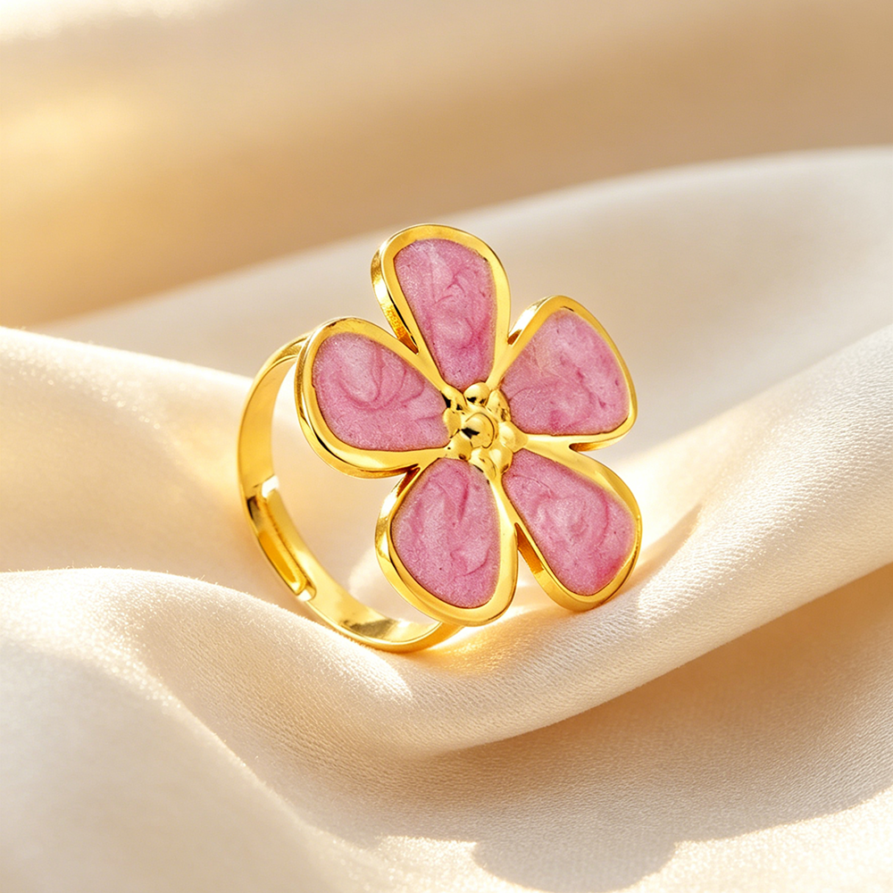 Lyra Ring