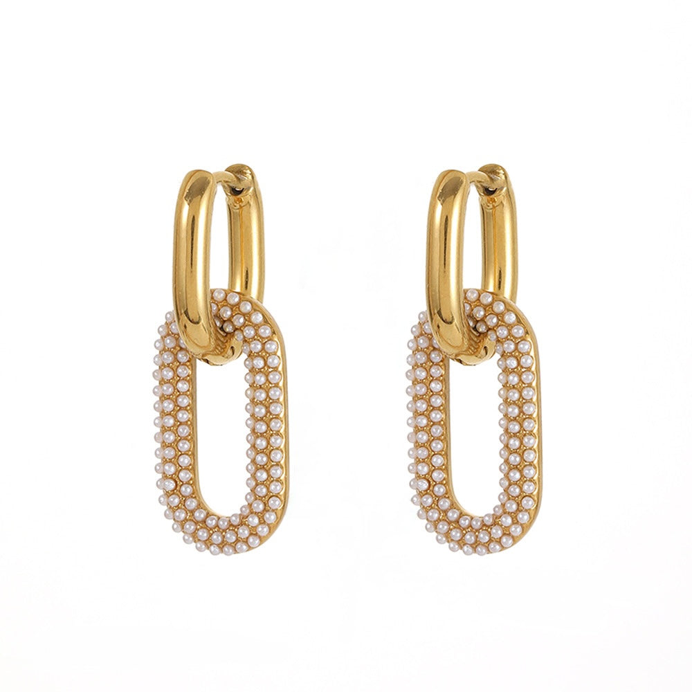 Perla’s Earring