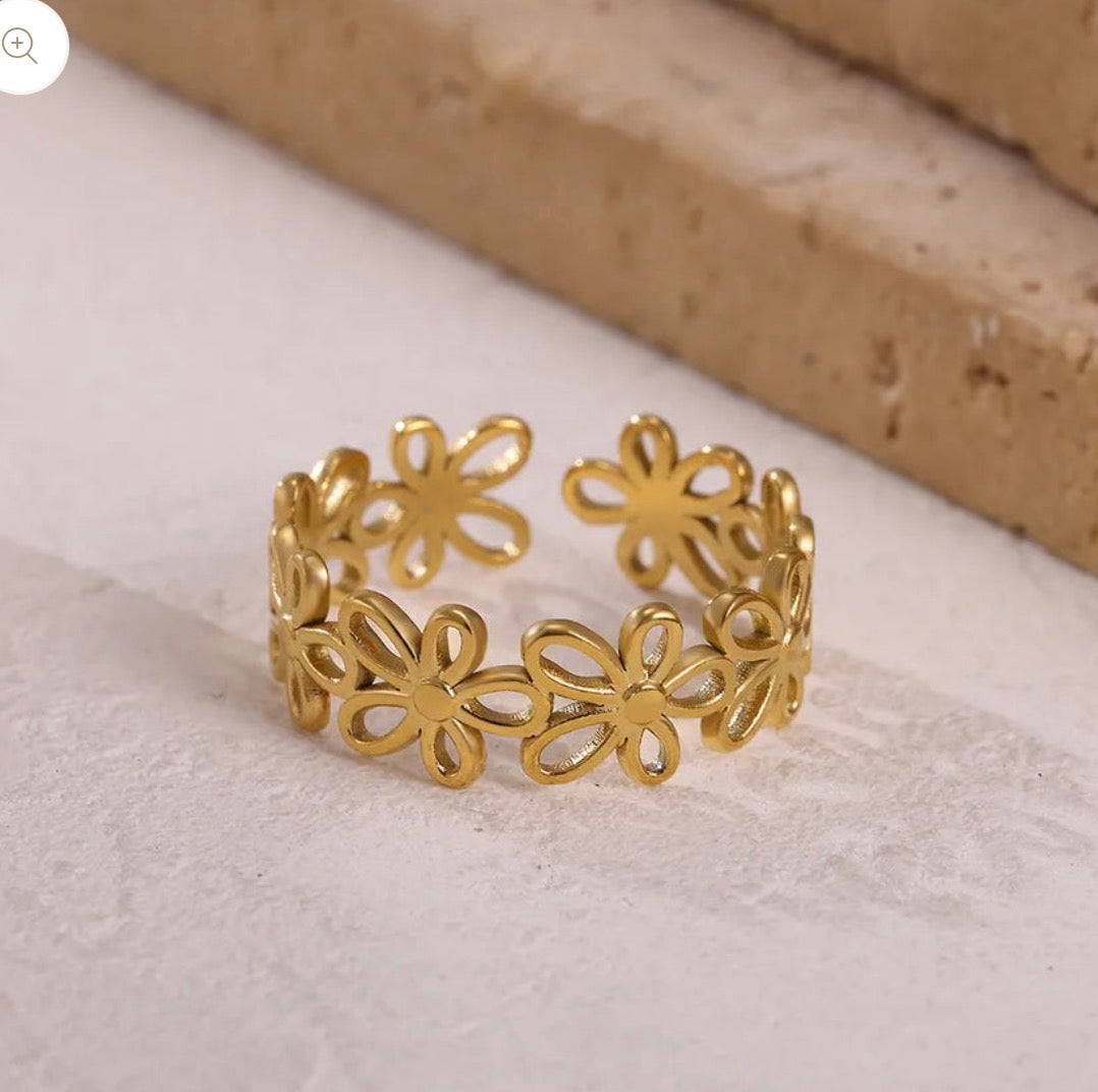 Cami Ring