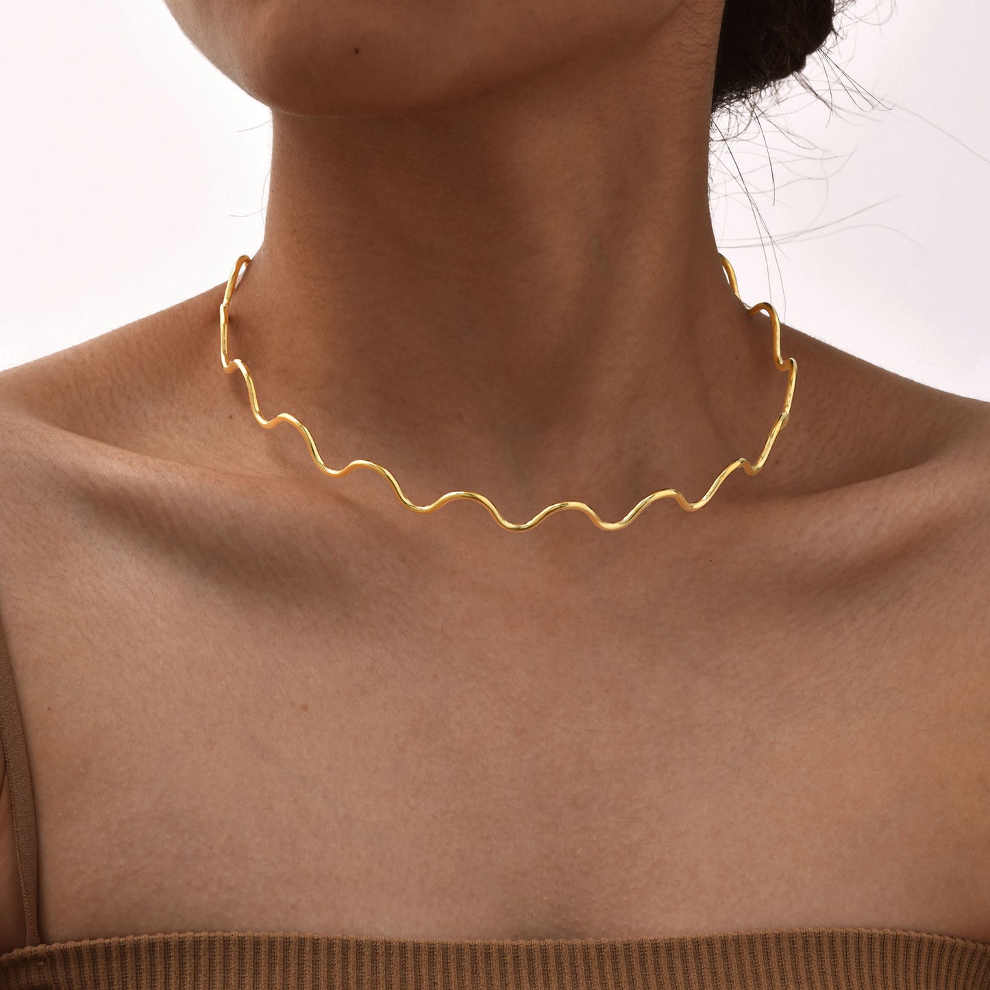 Khoe Necklace