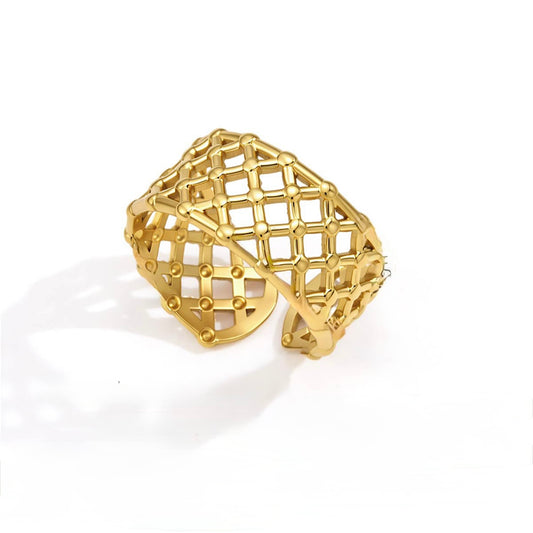 Belle Ring