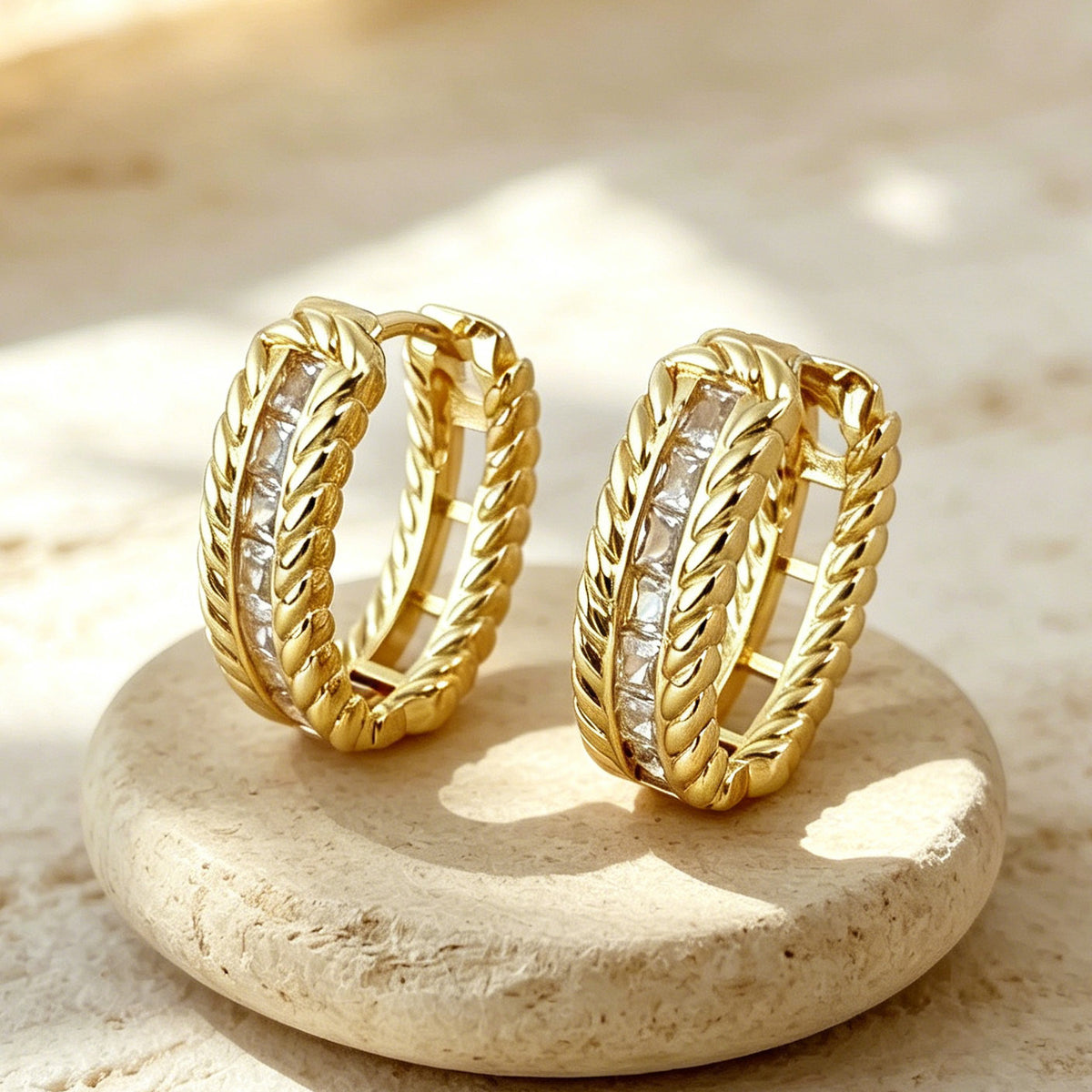 MILE EARRING