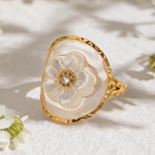 Amapola's Clear Ring