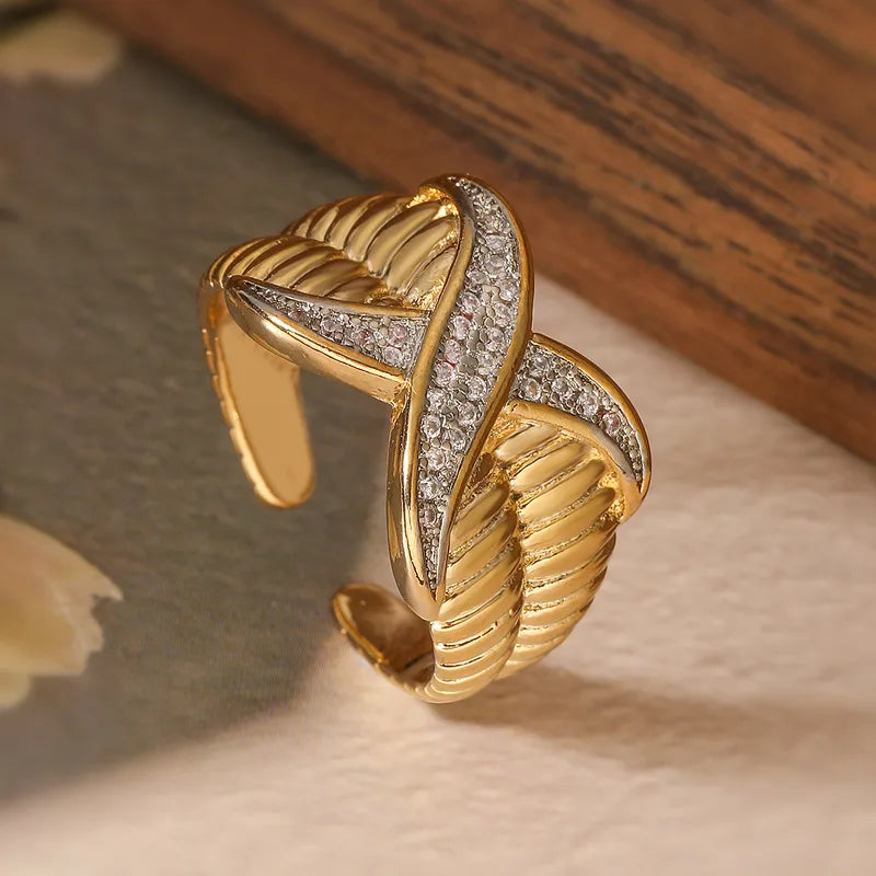 Rings with shapes