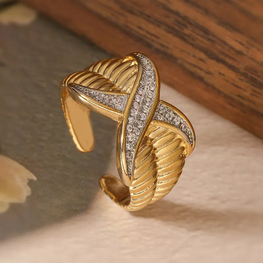 Rings with shapes