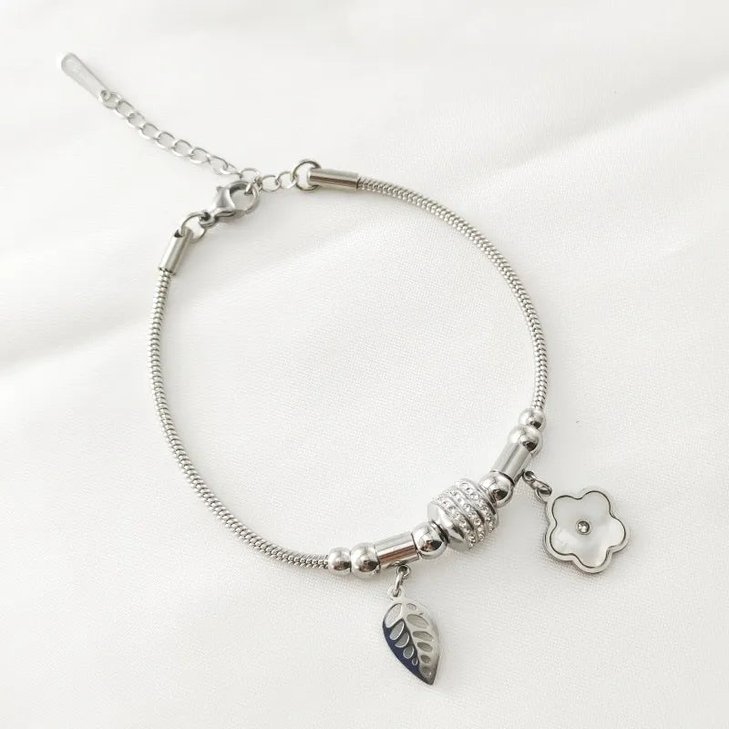 Sofia Bracelet Flower